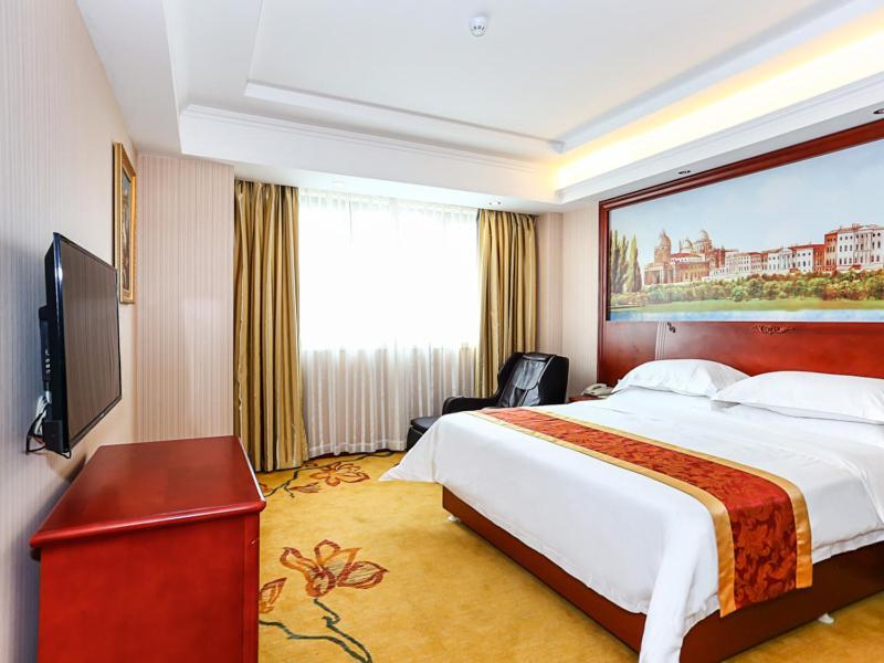 Vienna International Hotel Shanghai Fengxian Nanqiao Exterior photo